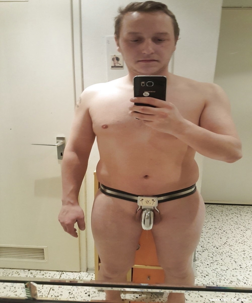 Schwanz hure in engeb gummi latex tabulos im arsch
